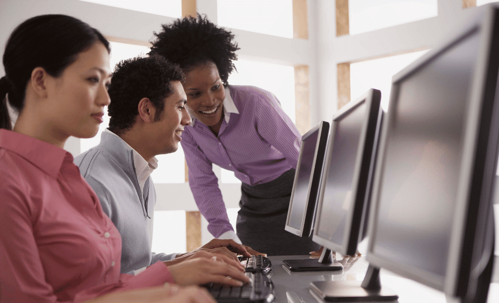 How to Masterfully Onboard and Train a Sales Team